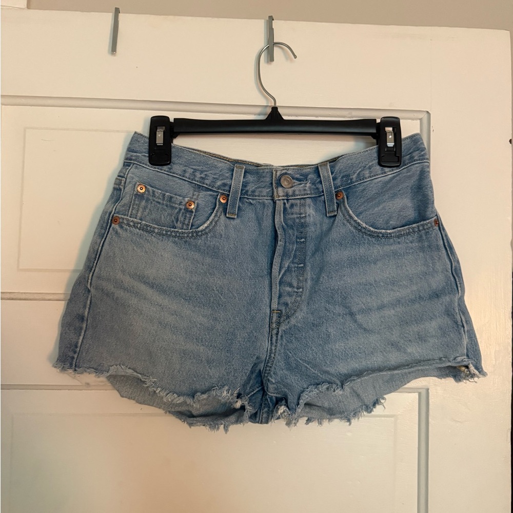 Levi’s 501 classic jeans